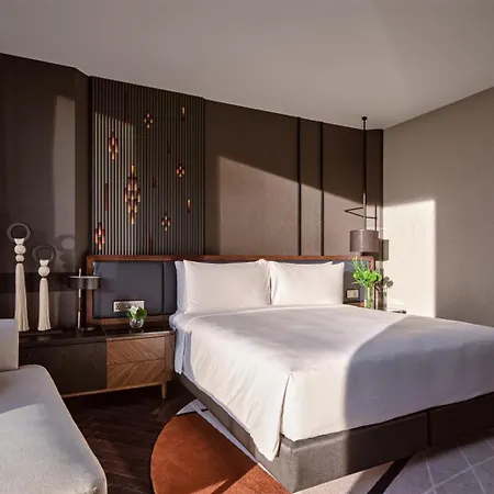 Intercontinental Bangkok Sukhumvit By Ihg Hotel Exterior photo