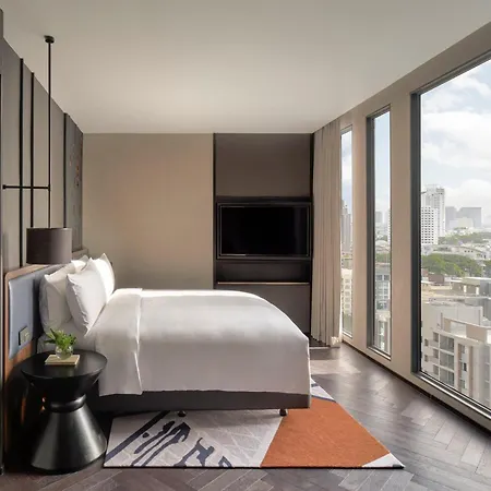 Intercontinental Bangkok Sukhumvit By Ihg Hotel Exterior photo