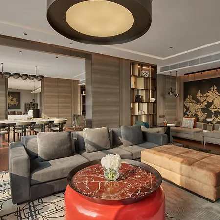 Intercontinental Bangkok Sukhumvit By Ihg Hotel Exterior photo