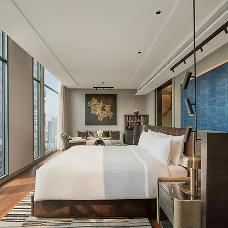 Intercontinental Bangkok Sukhumvit By Ihg Hotel Exterior photo