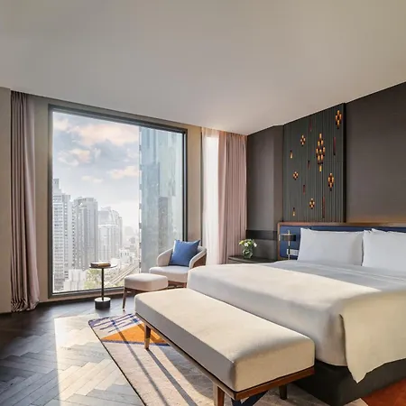 Intercontinental Bangkok Sukhumvit By Ihg Hotel Exterior photo
