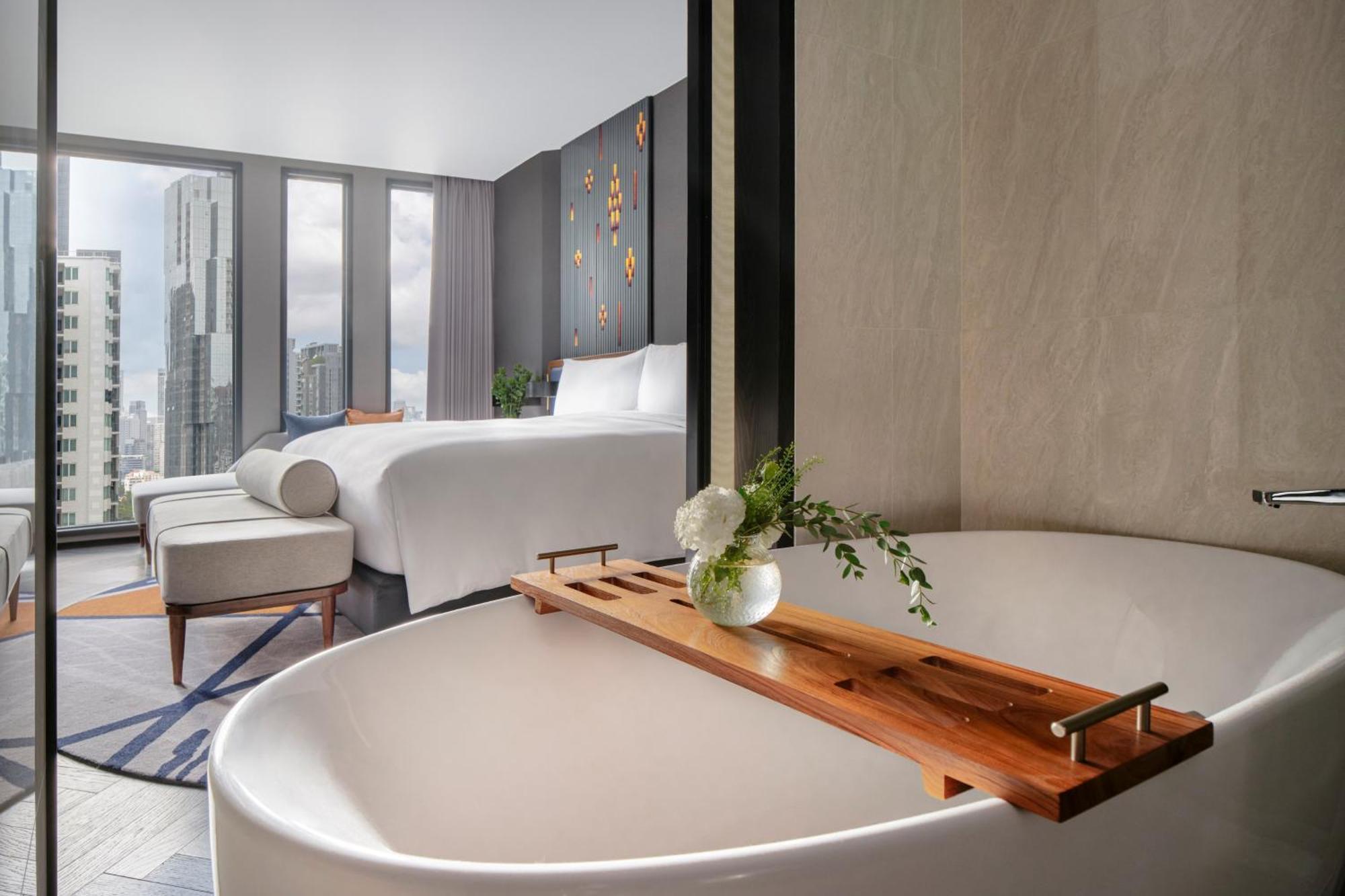 Intercontinental Sukhumvit By Ihg 5* Bangkok